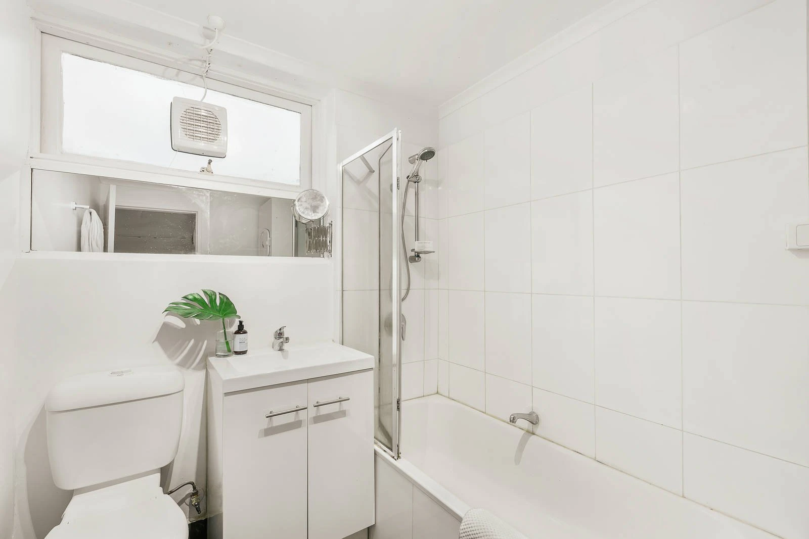 2/145A Hotham Street, St Kilda East, VIC