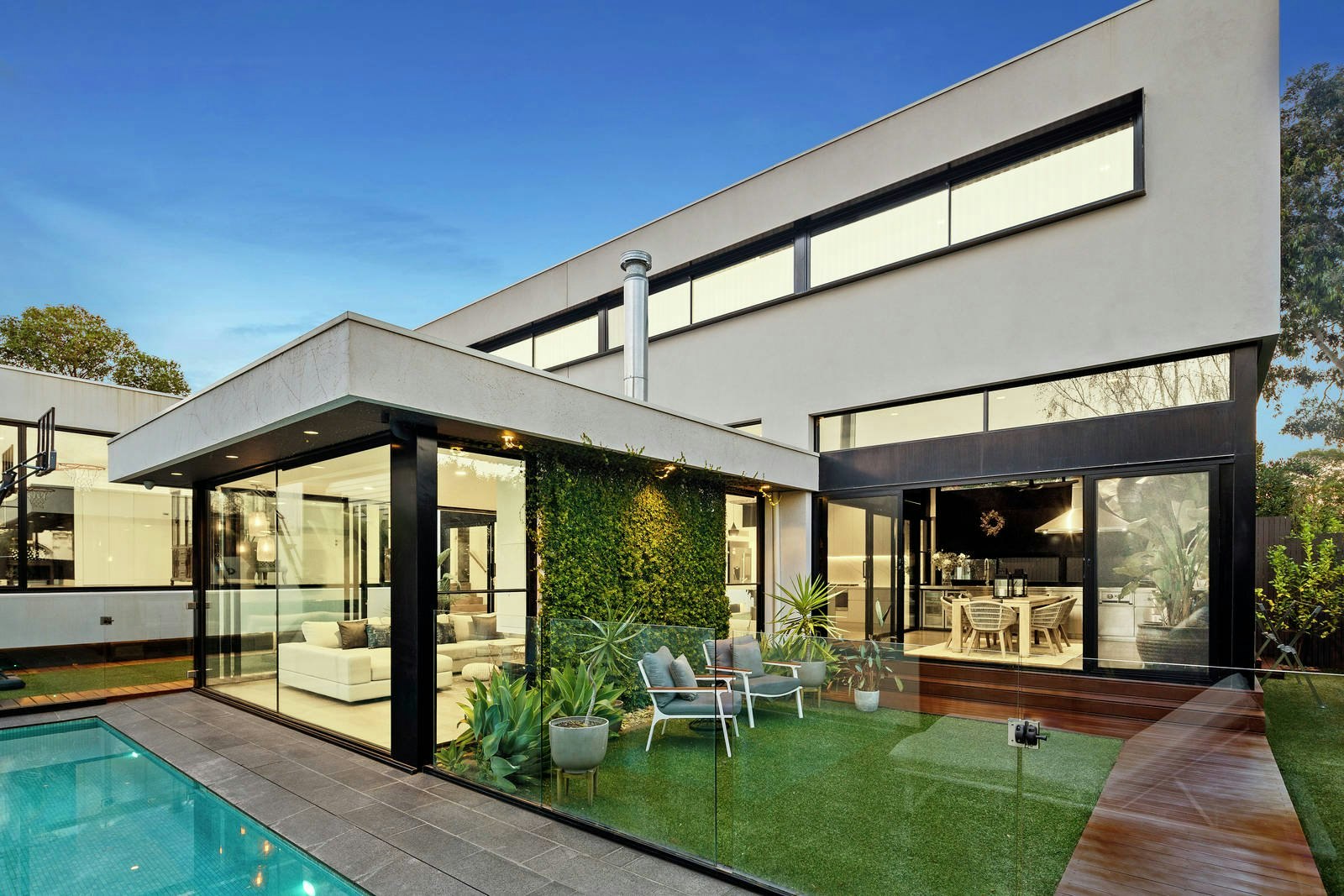 17 Cumberland Avenue, Balwyn North, VIC