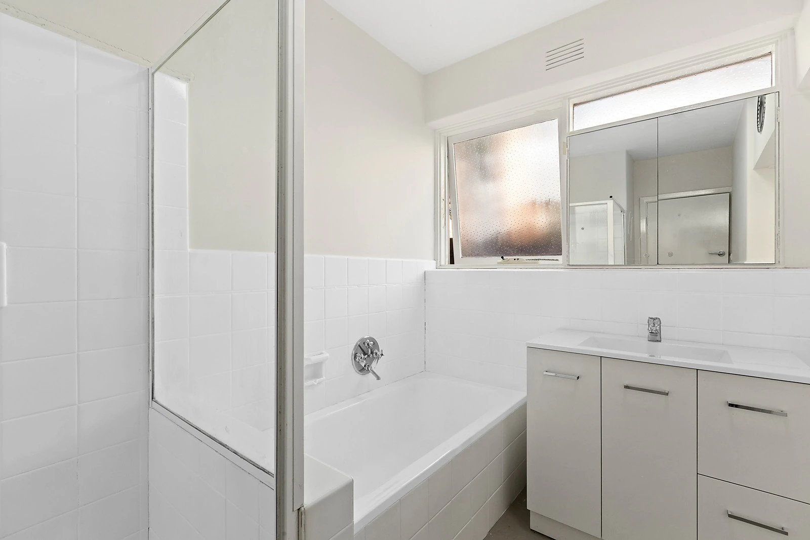 6/247 Burke Road, Glen Iris, VIC