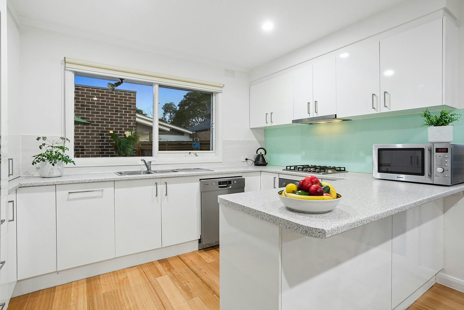 1/28 Adelaide Street, Mornington, VIC