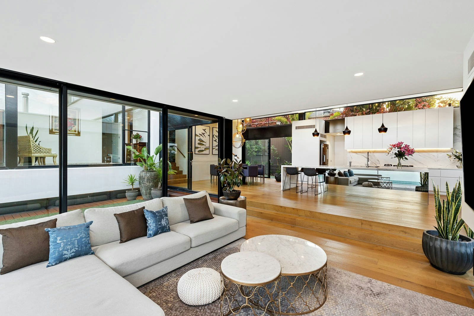 17 Cumberland Avenue, Balwyn North, VIC