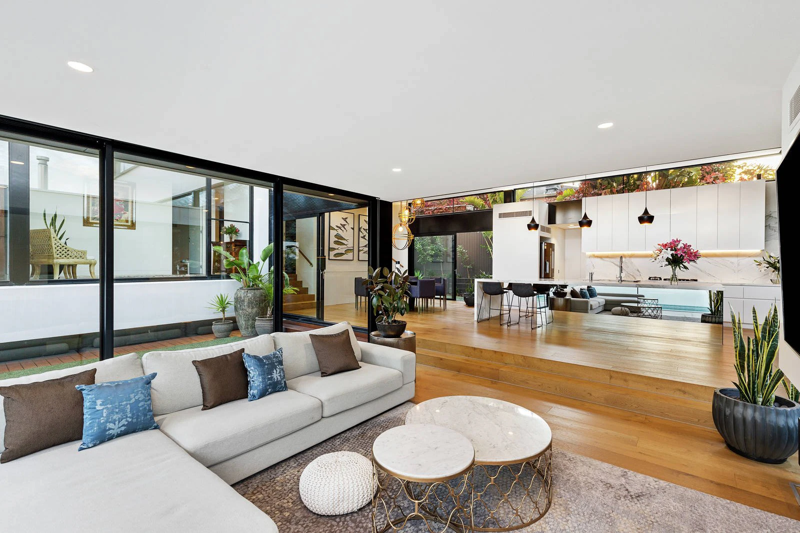 17 Cumberland Avenue, Balwyn North, VIC
