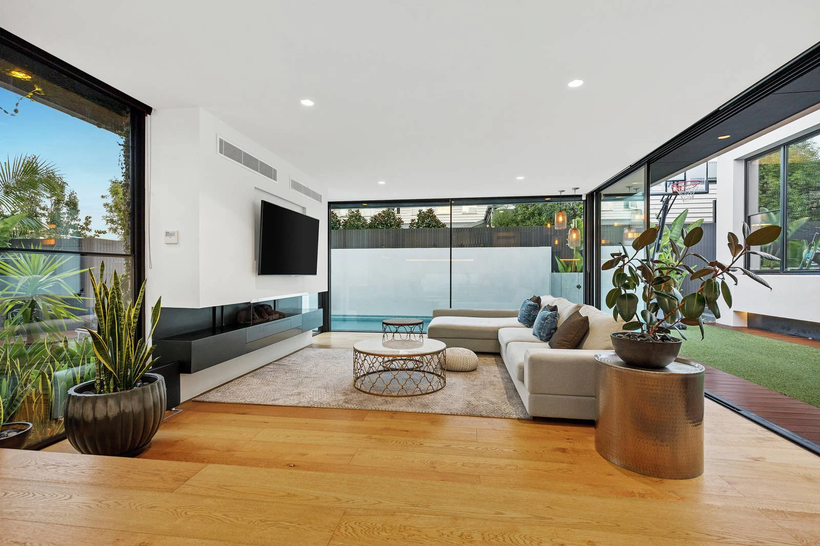 17 Cumberland Avenue, Balwyn North, VIC