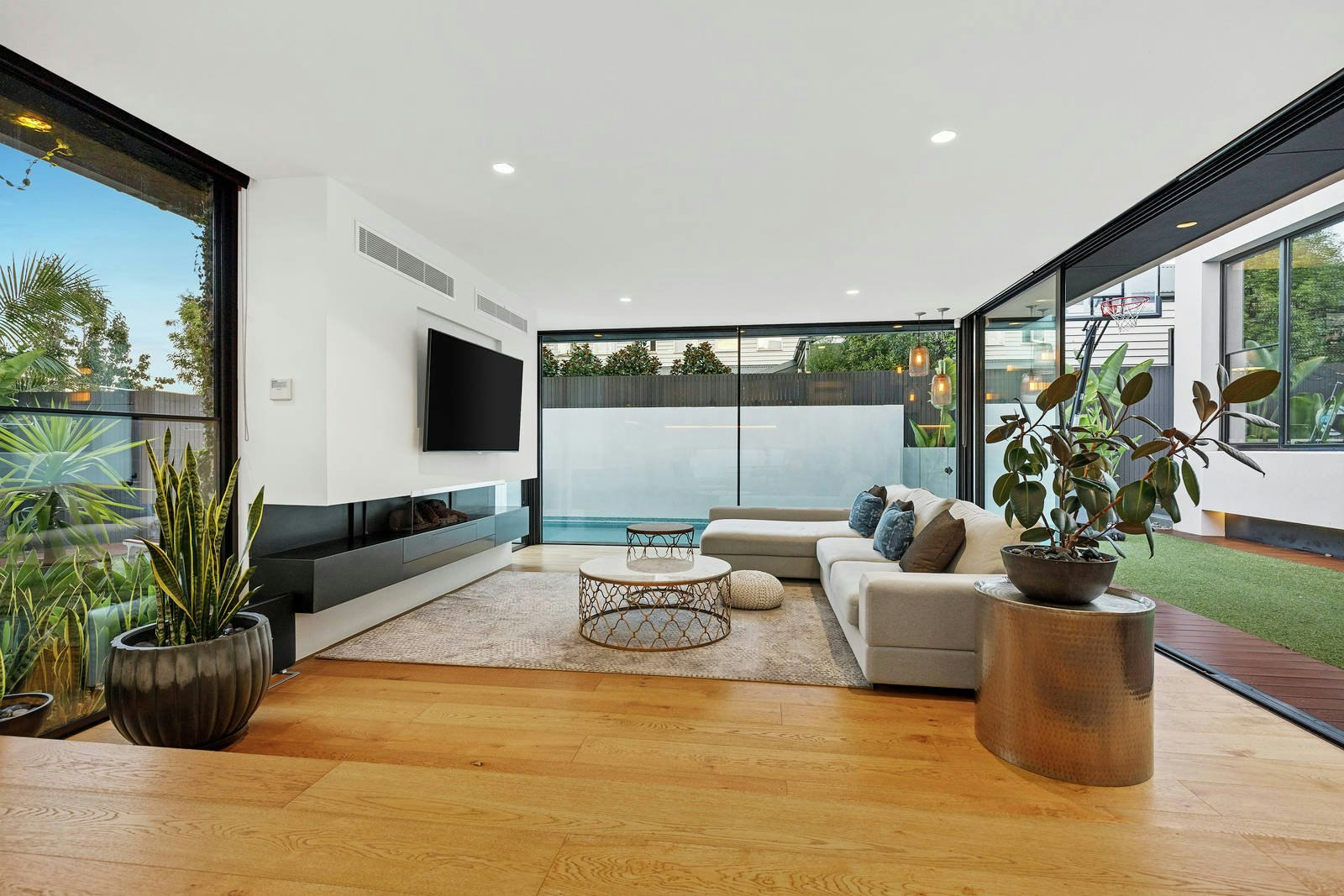 17 Cumberland Avenue, Balwyn North, VIC