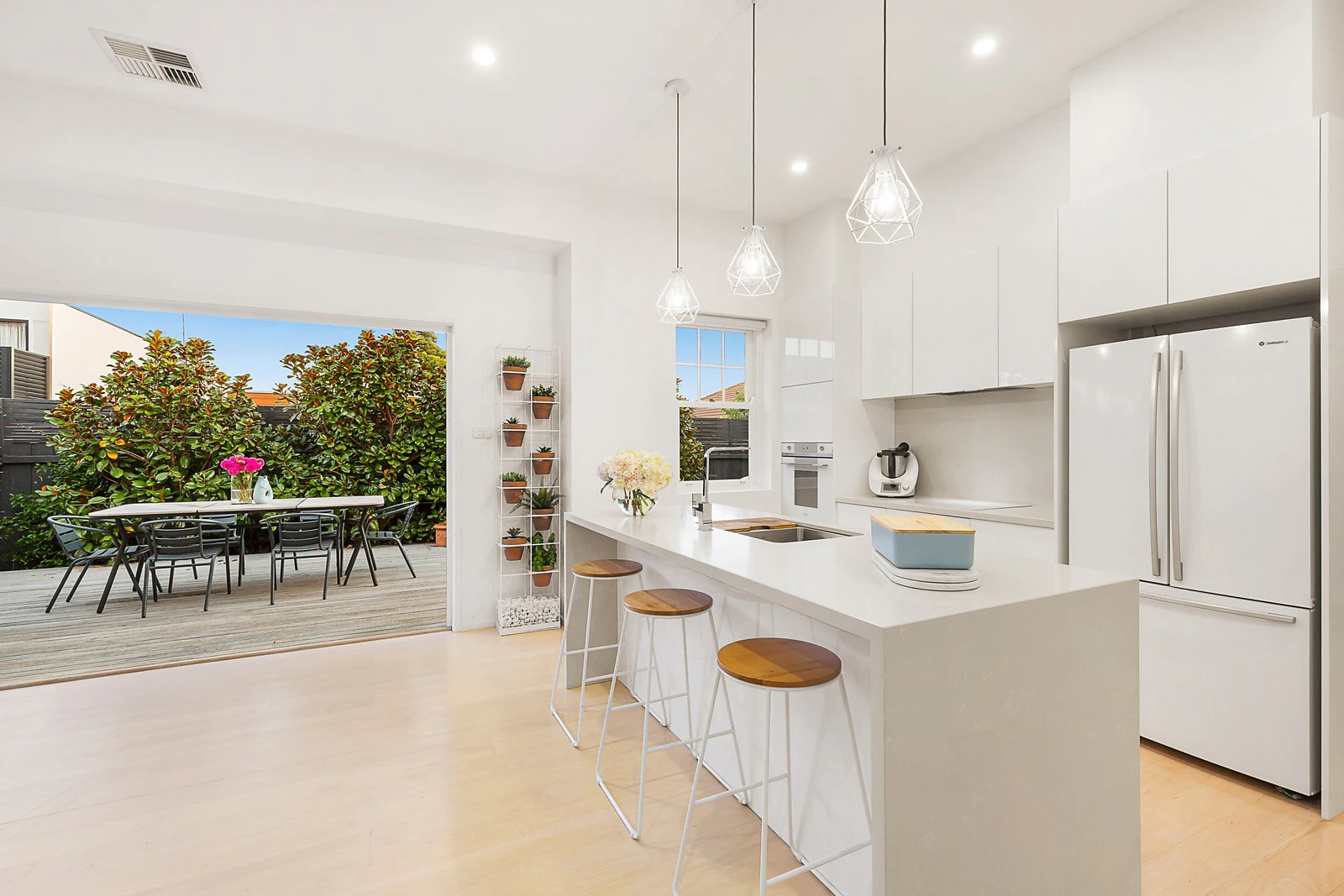 4 Carrington Avenue, Hawthorn East, VIC