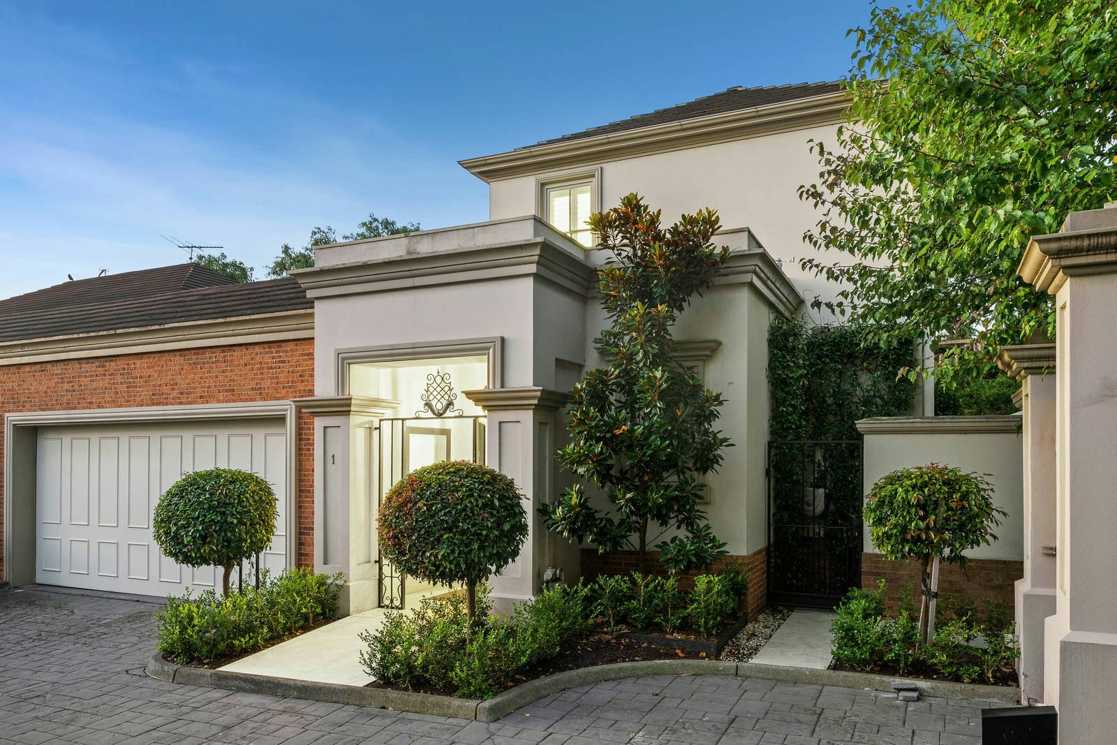 1/7-11 Mercer Road, Armadale, VIC