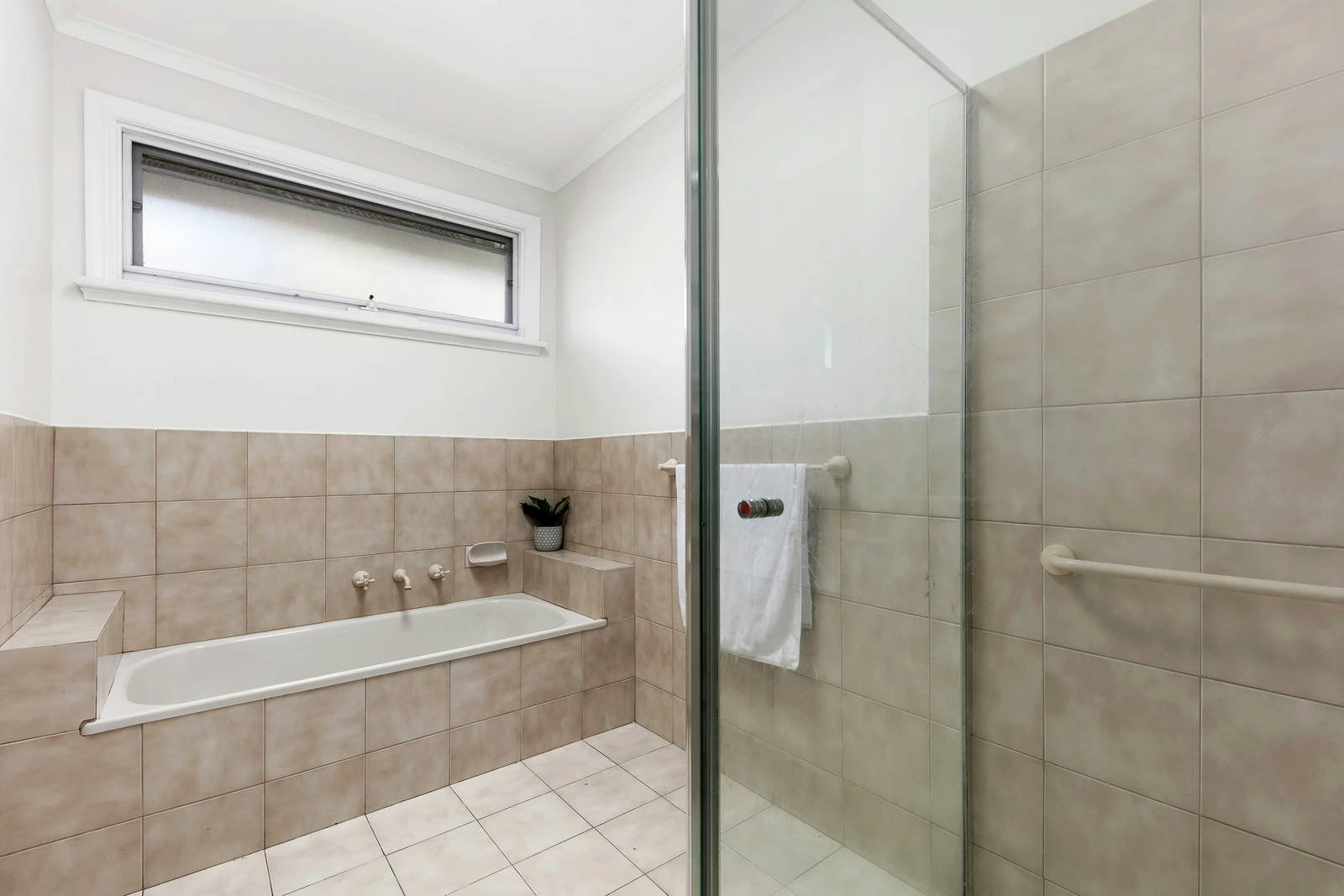 1/23 Magnolia Road, Gardenvale, VIC