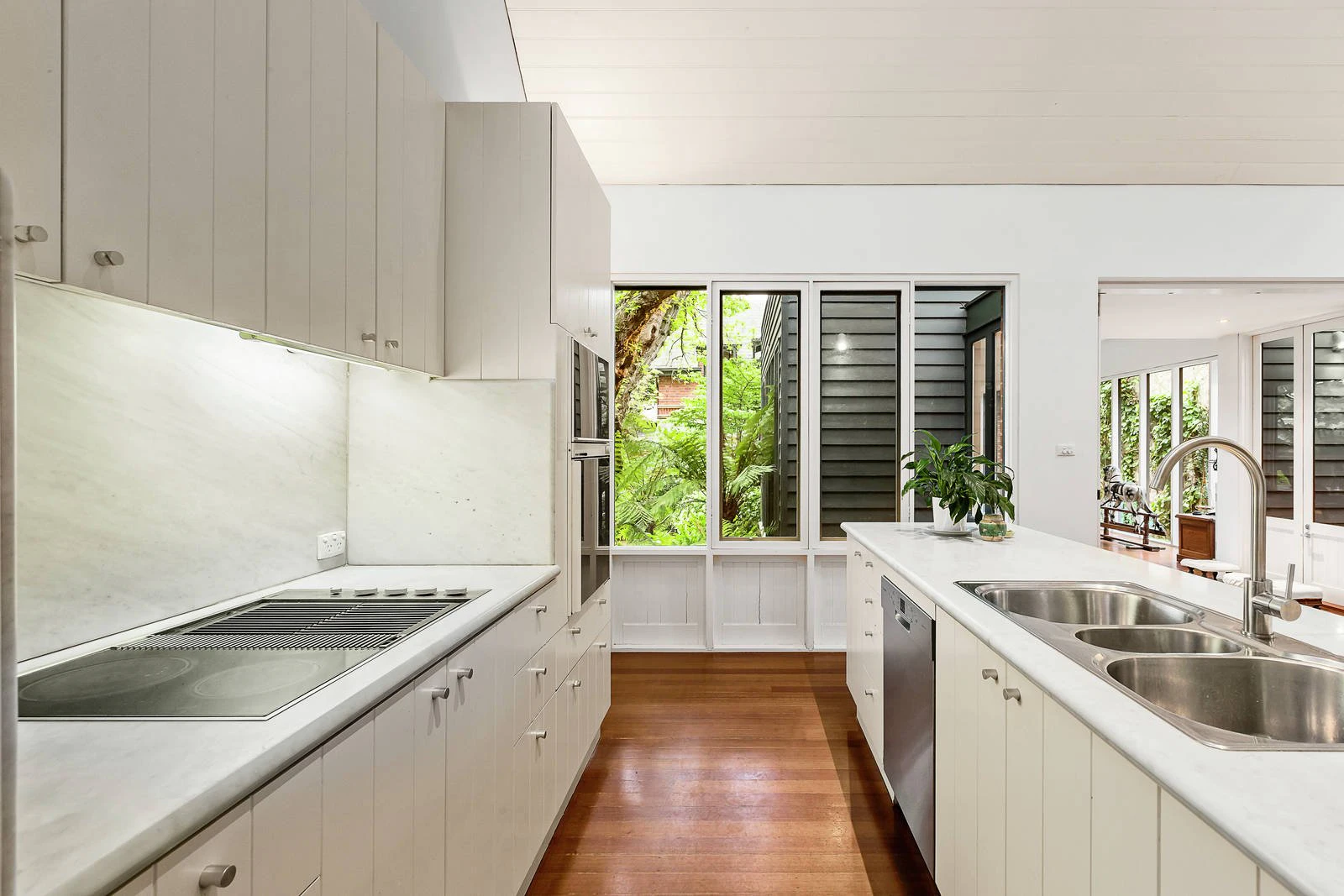 21 Lambert Road, Toorak, VIC