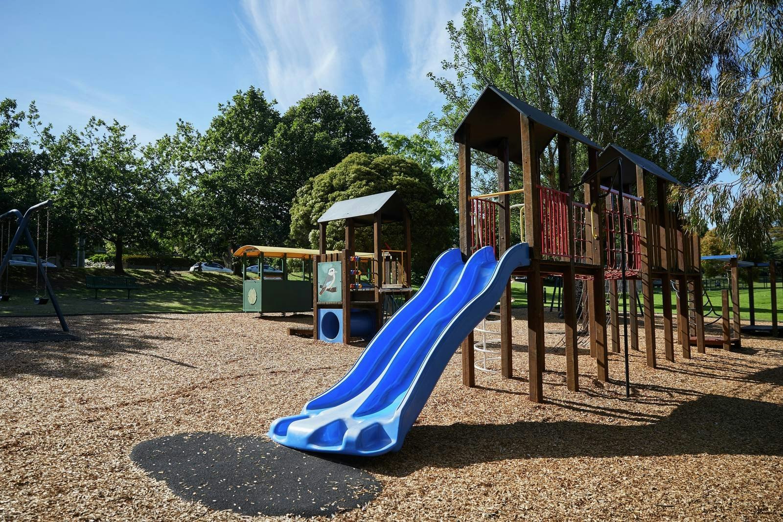 8 Creswick Street, Deepdene, VIC