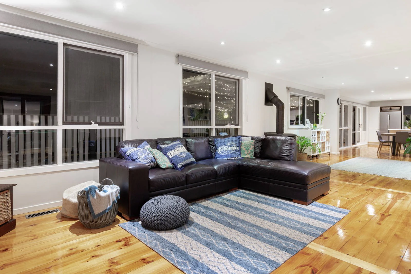 16 Meadow Lane, Mount Eliza, VIC