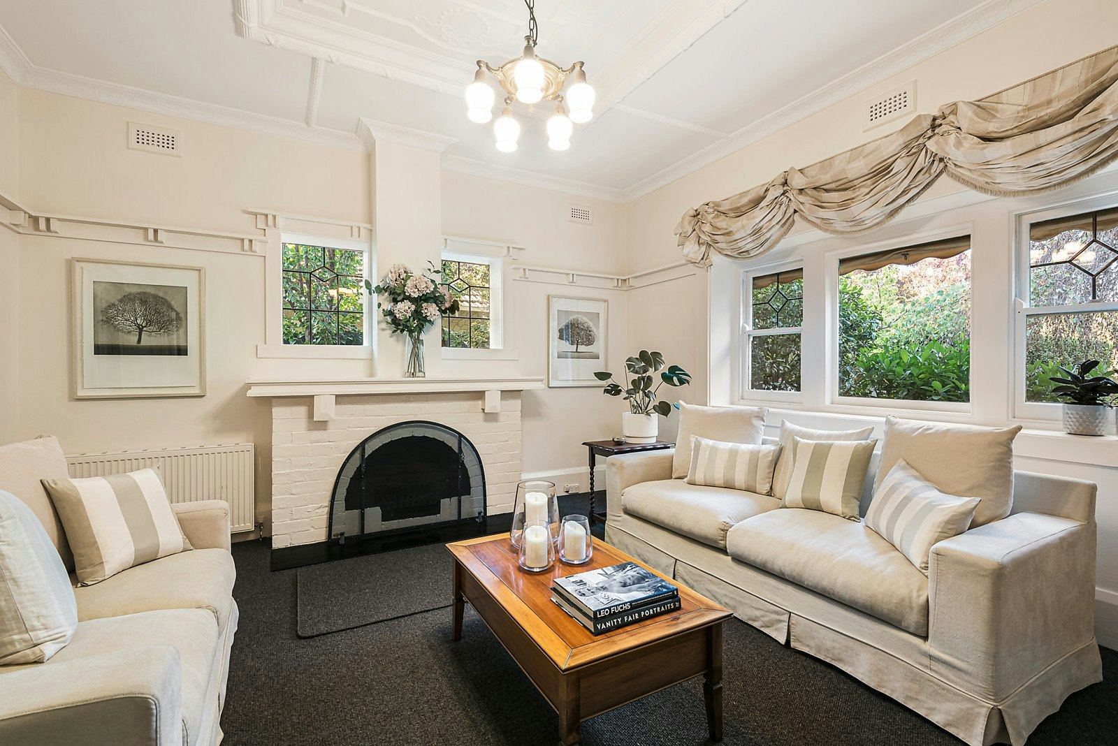 14 Torrington Place, Canterbury, VIC