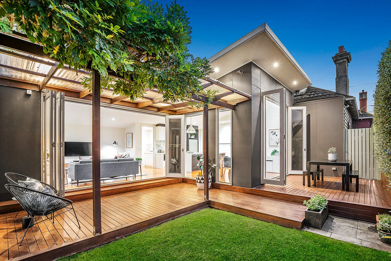 9 Normanby Avenue, Caulfield North, VIC