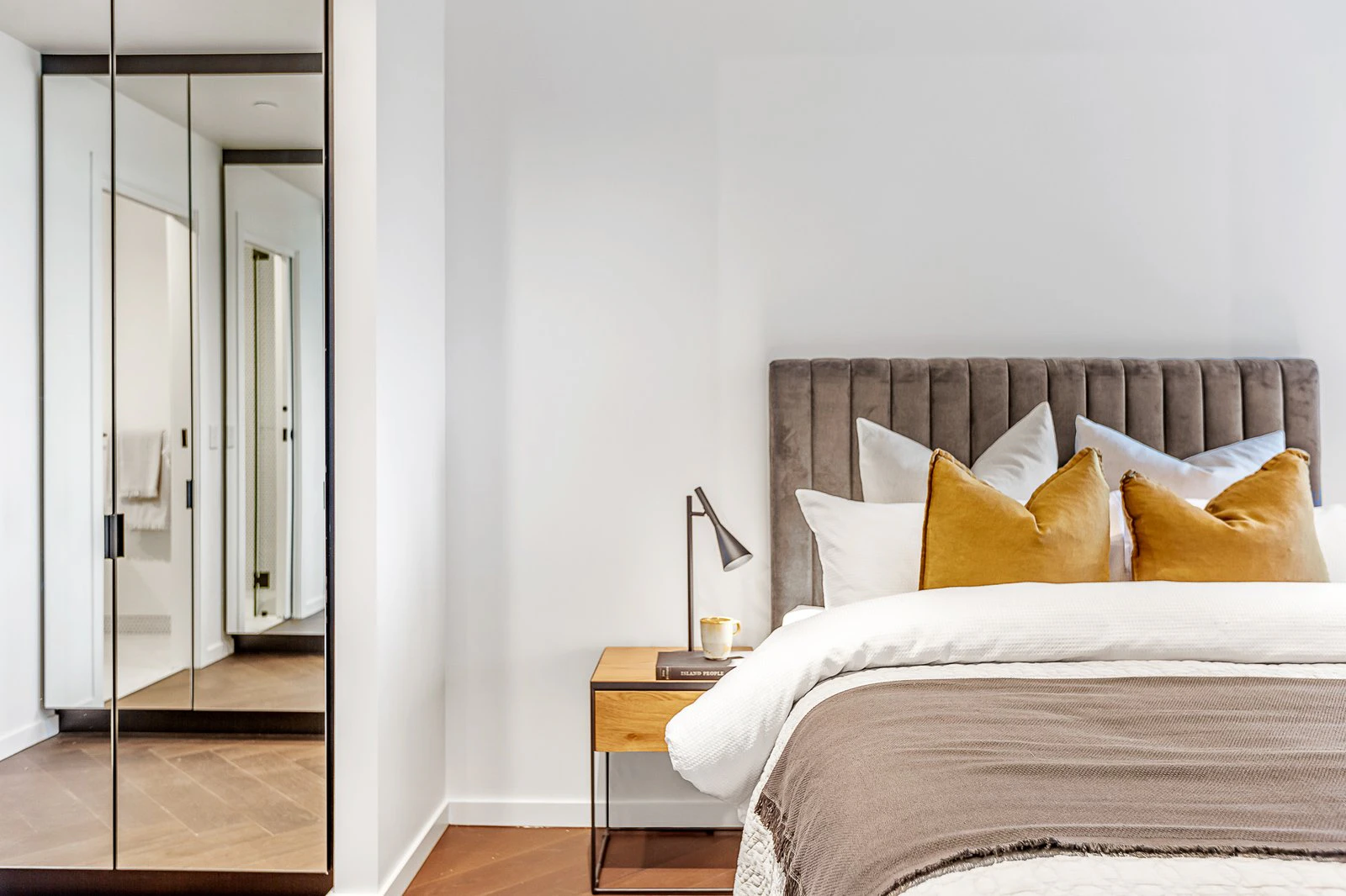 703/221 Rosslyn Street, West Melbourne, VIC