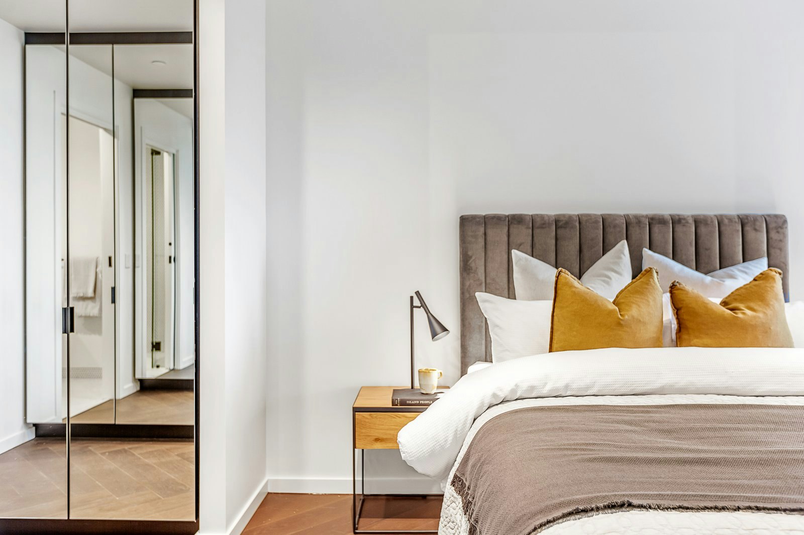 703/221 Rosslyn Street, West Melbourne, VIC