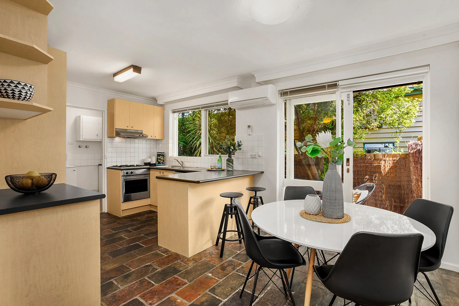 2/21 Mayston Street, Hawthorn East, VIC