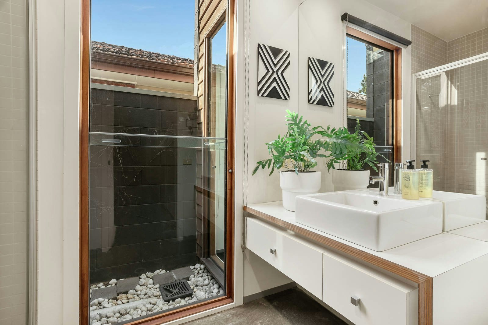 27 Rose Street, Richmond, VIC