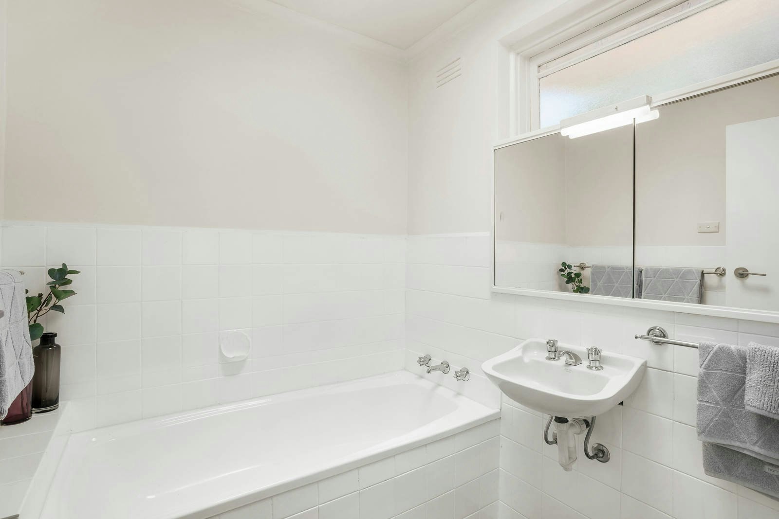 2/21 Mayston Street, Hawthorn East, VIC