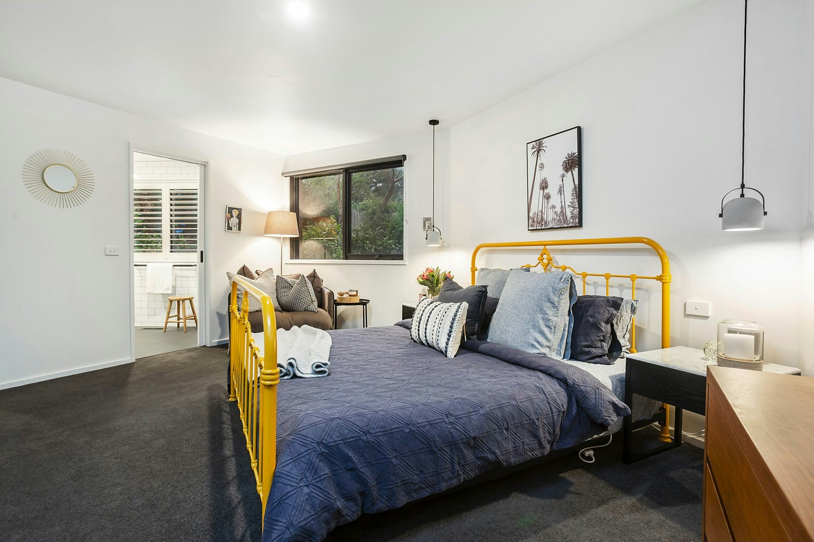 16 Jacaranda Crescent, Mornington, VIC