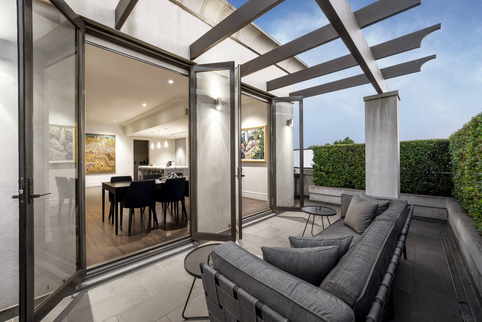 Penthouse, 103 Mathoura Road, Toorak - Thumbnail 8