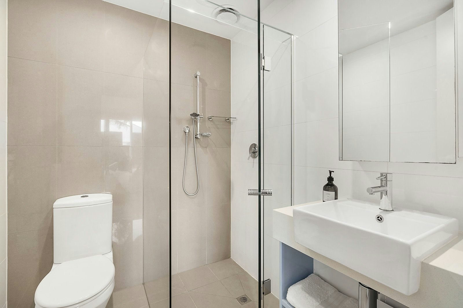 1/1295 Toorak Road, Camberwell, VIC