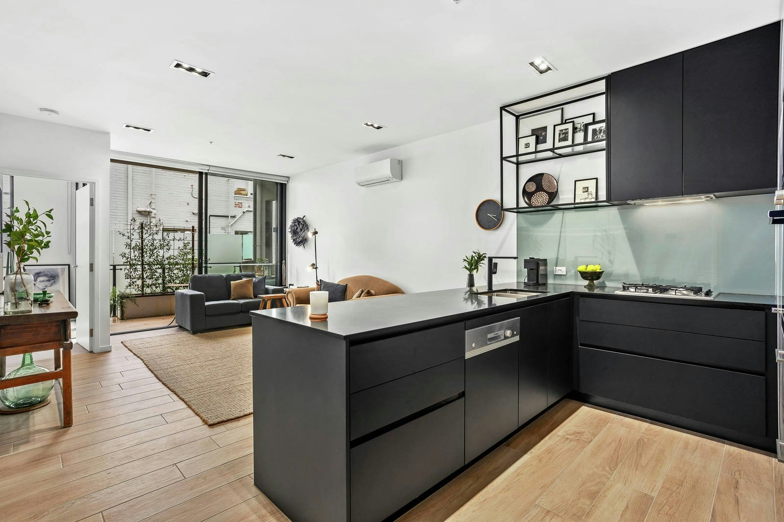 110/28 Auburn Grove, Hawthorn East, VIC