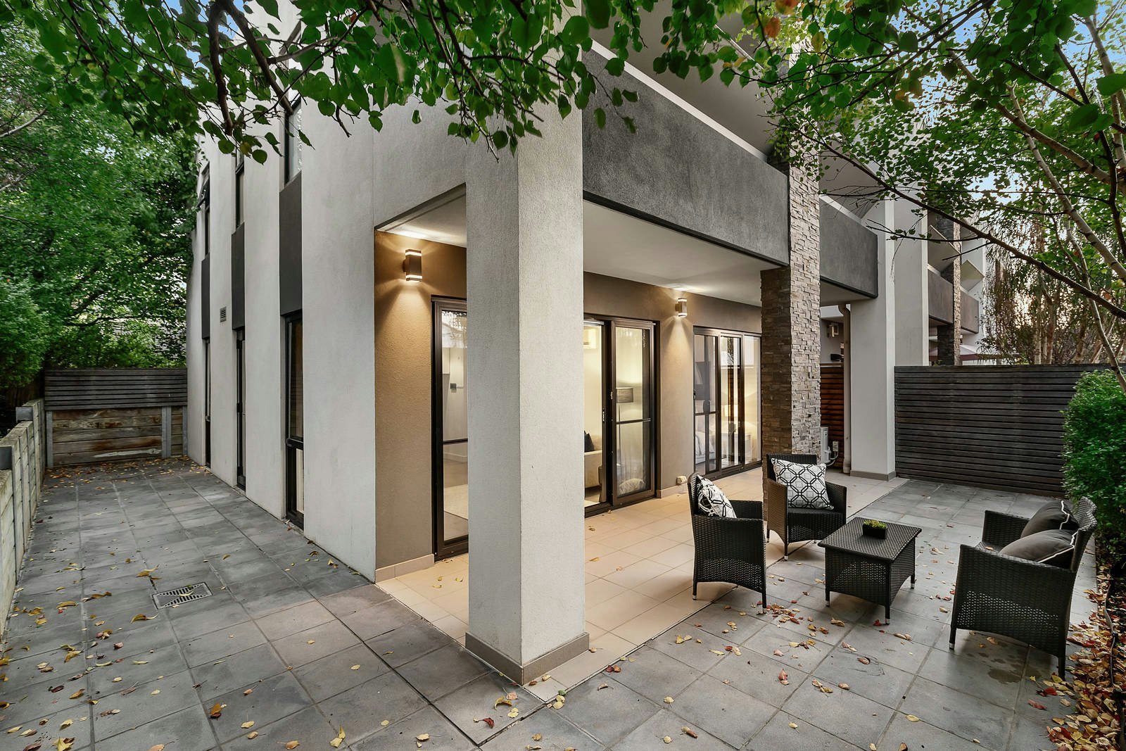 1/1295 Toorak Road, Camberwell, VIC