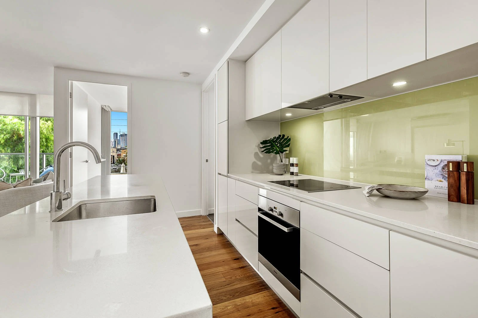 207/101 Bay Street, Port Melbourne, VIC