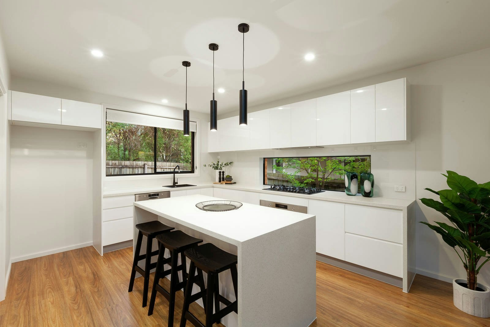 2/55 Westbrook Street, Kew East, VIC