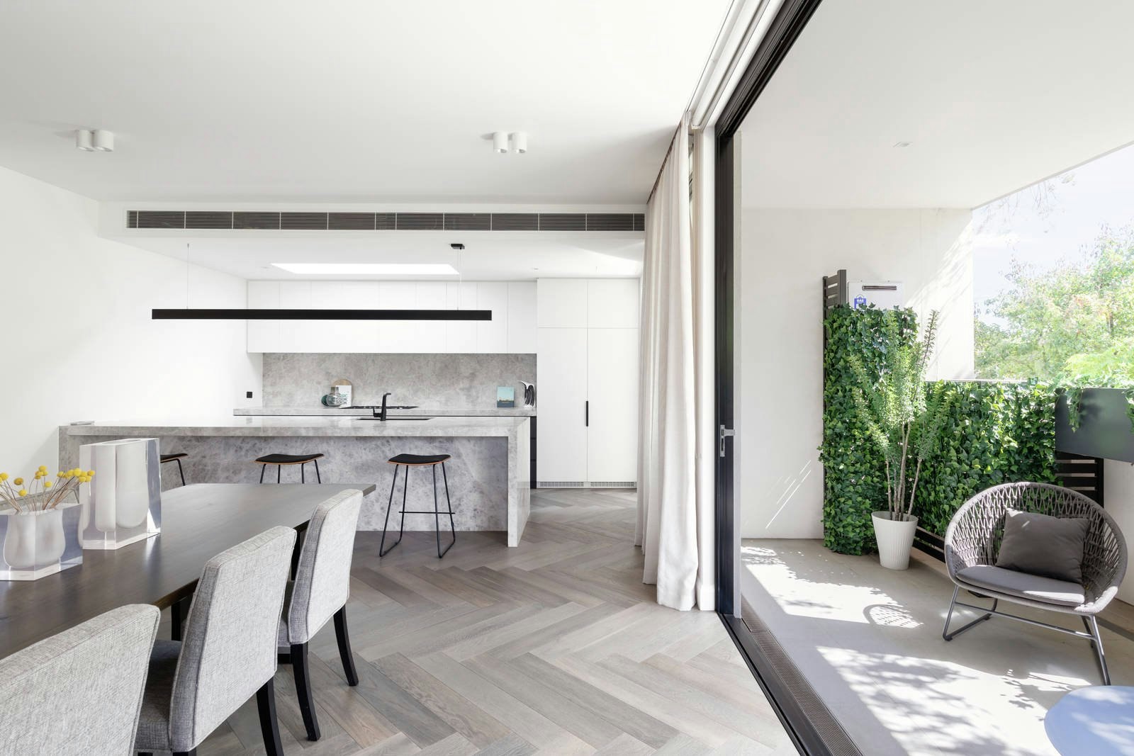 3/2 Brookville Road, Toorak, VIC