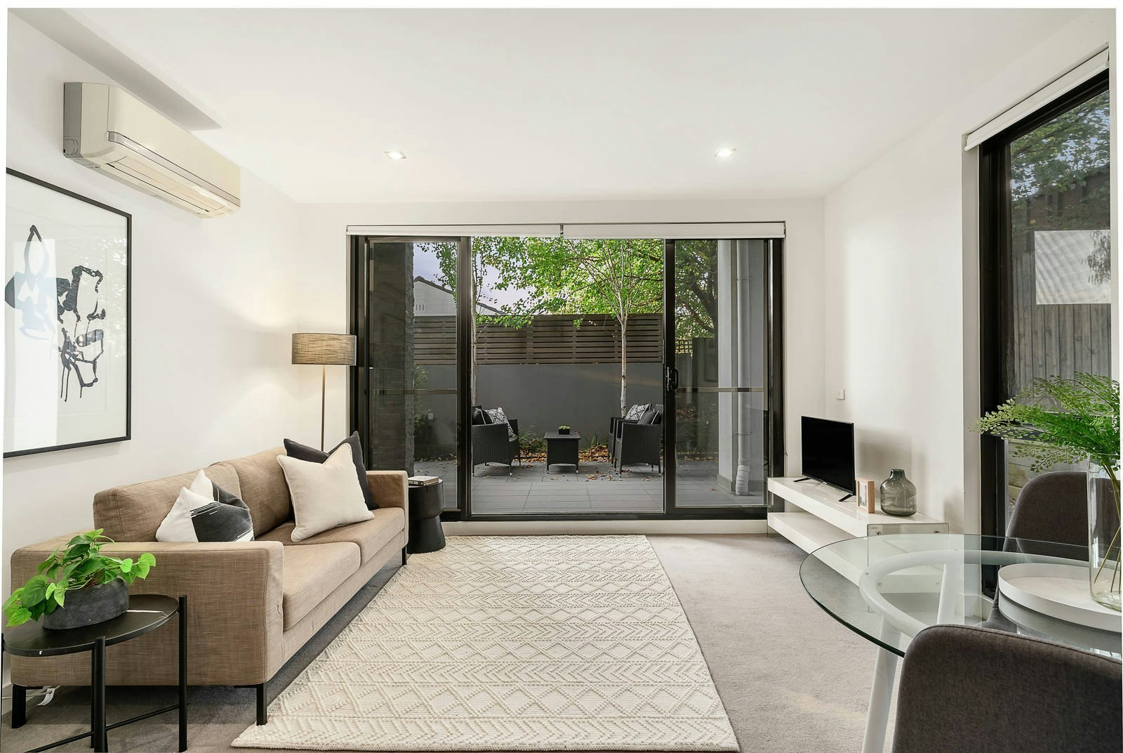 1/1295 Toorak Road, Camberwell, VIC