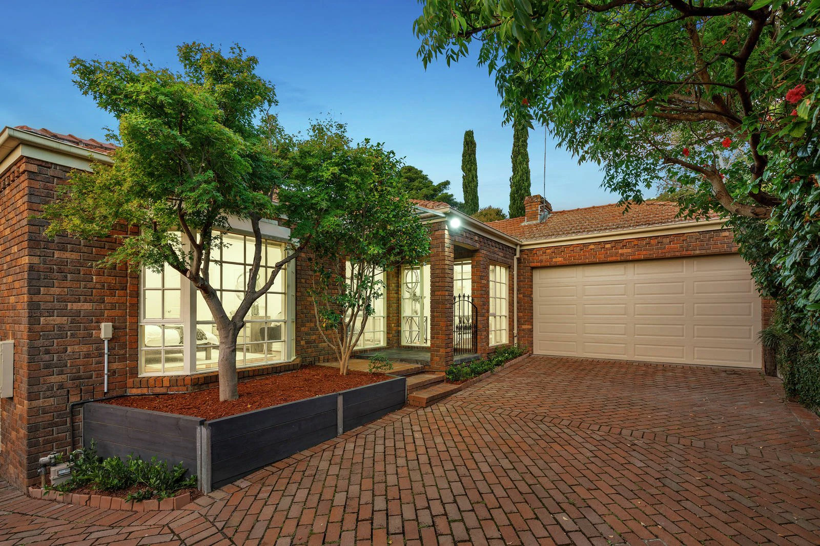 2/14 Yerrin Street, Balwyn, VIC