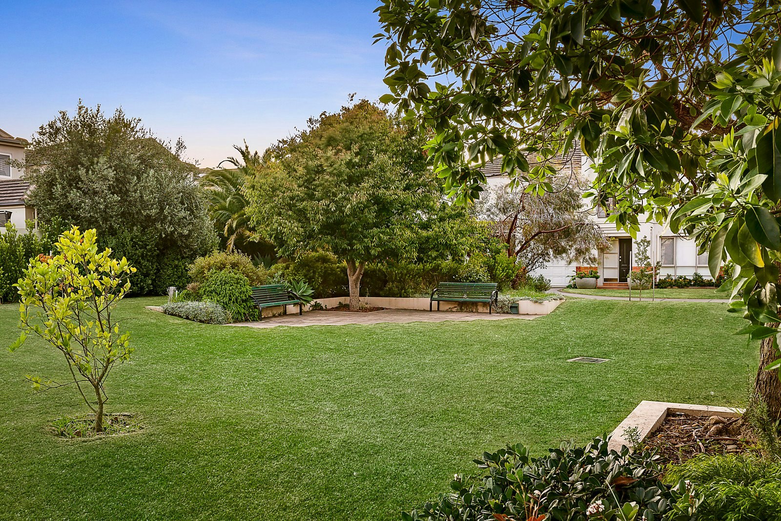 13 Canberra Parade, Port Melbourne, VIC