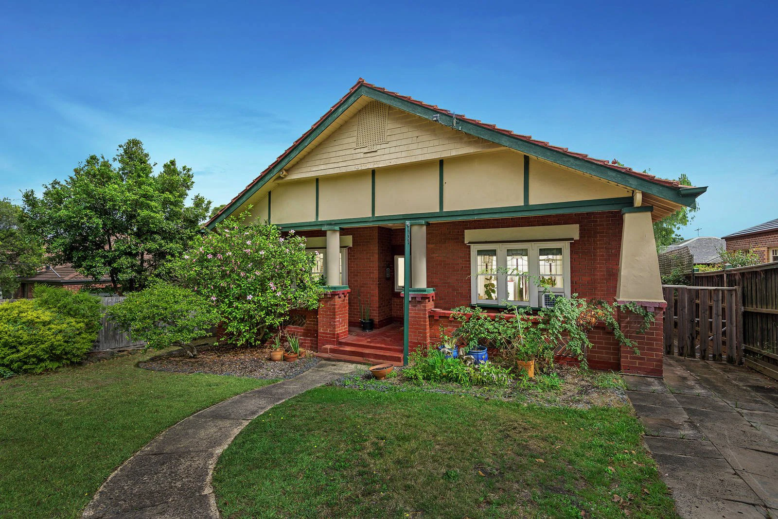 20 Staughton Road, Glen Iris, VIC