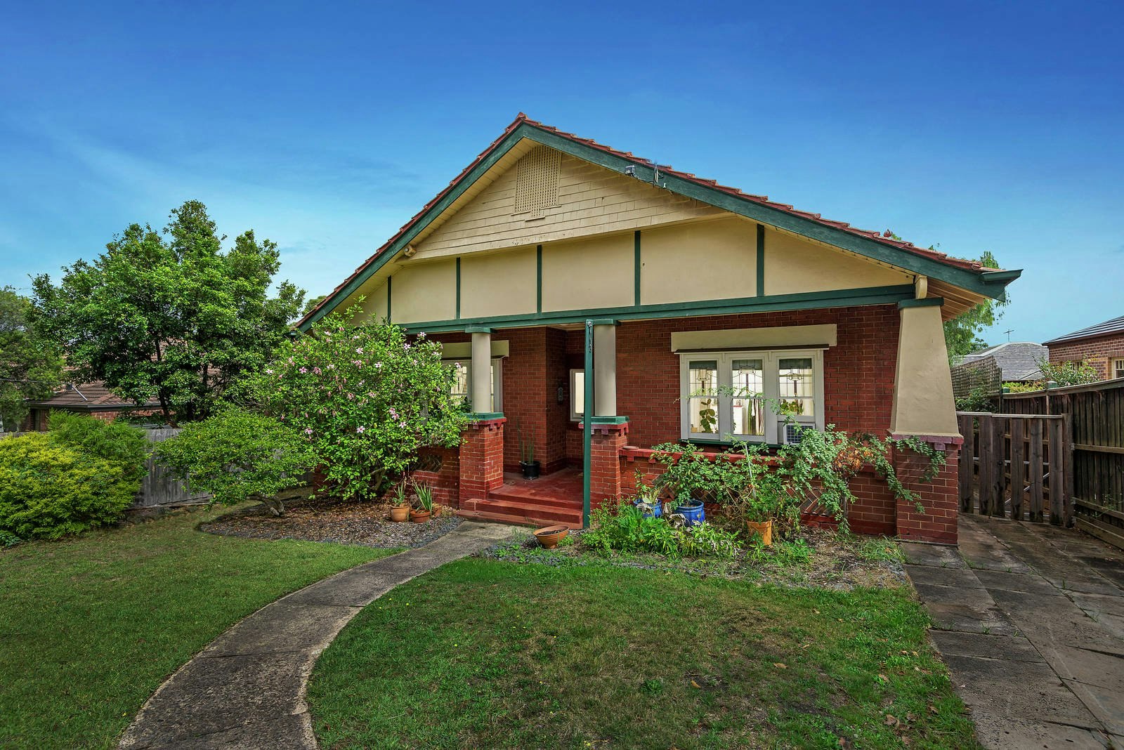 20 Staughton Road, Glen Iris, VIC