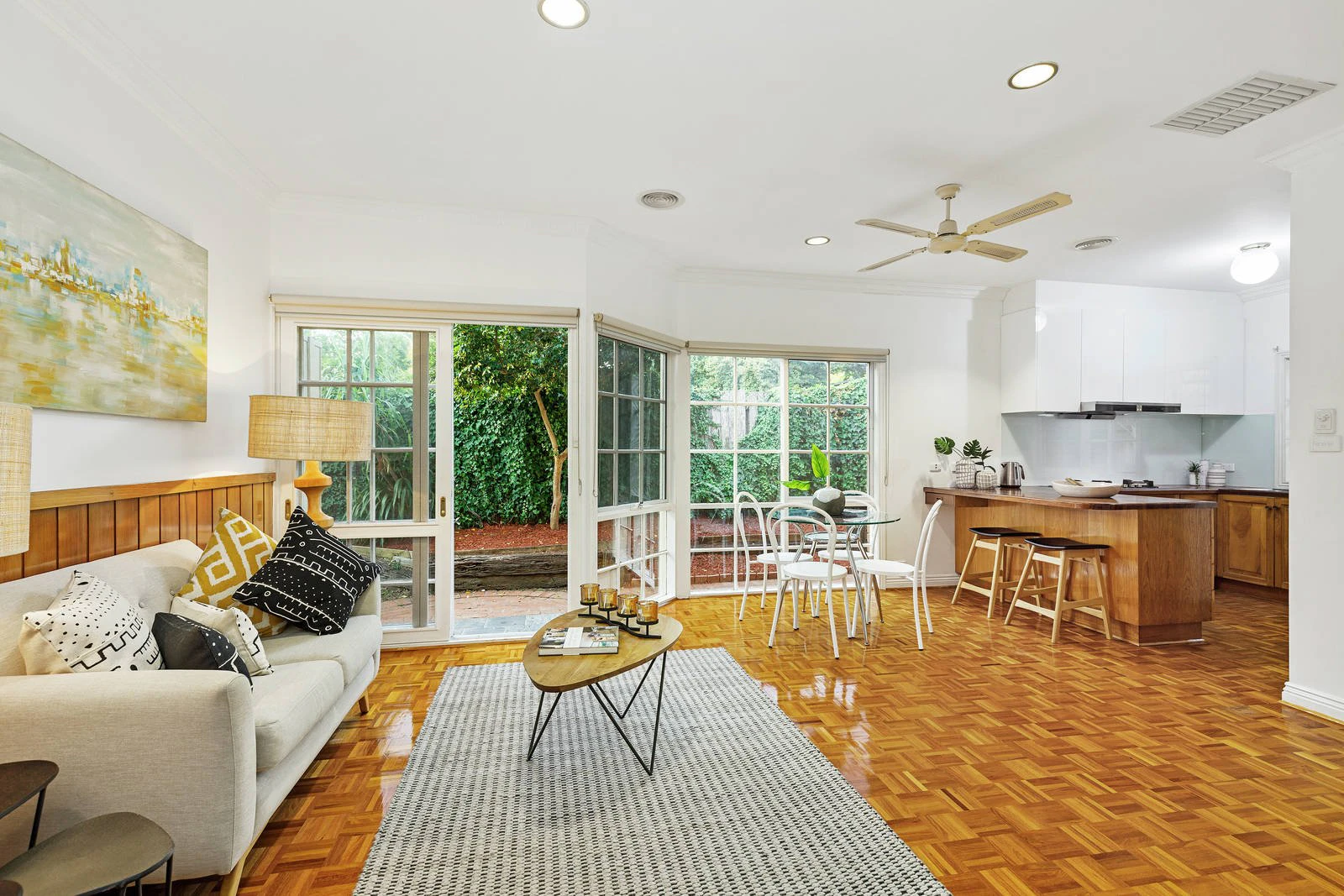 2/14 Yerrin Street, Balwyn, VIC