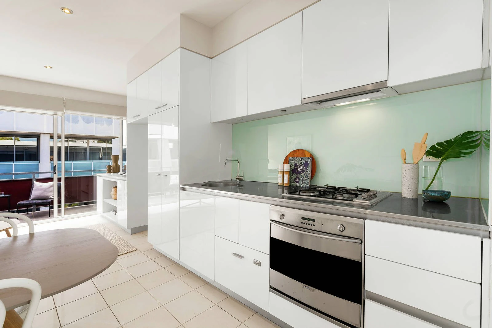 18/2 King Street, Prahran, VIC