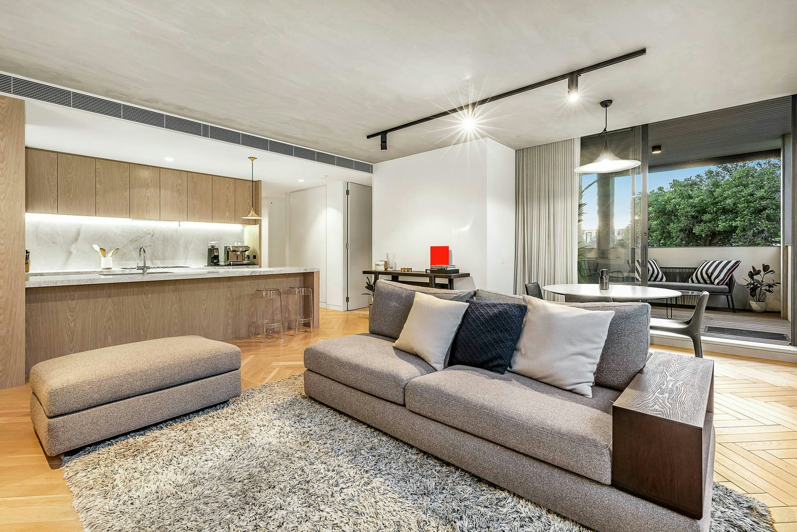 3/6 Brookville Road, Toorak, VIC