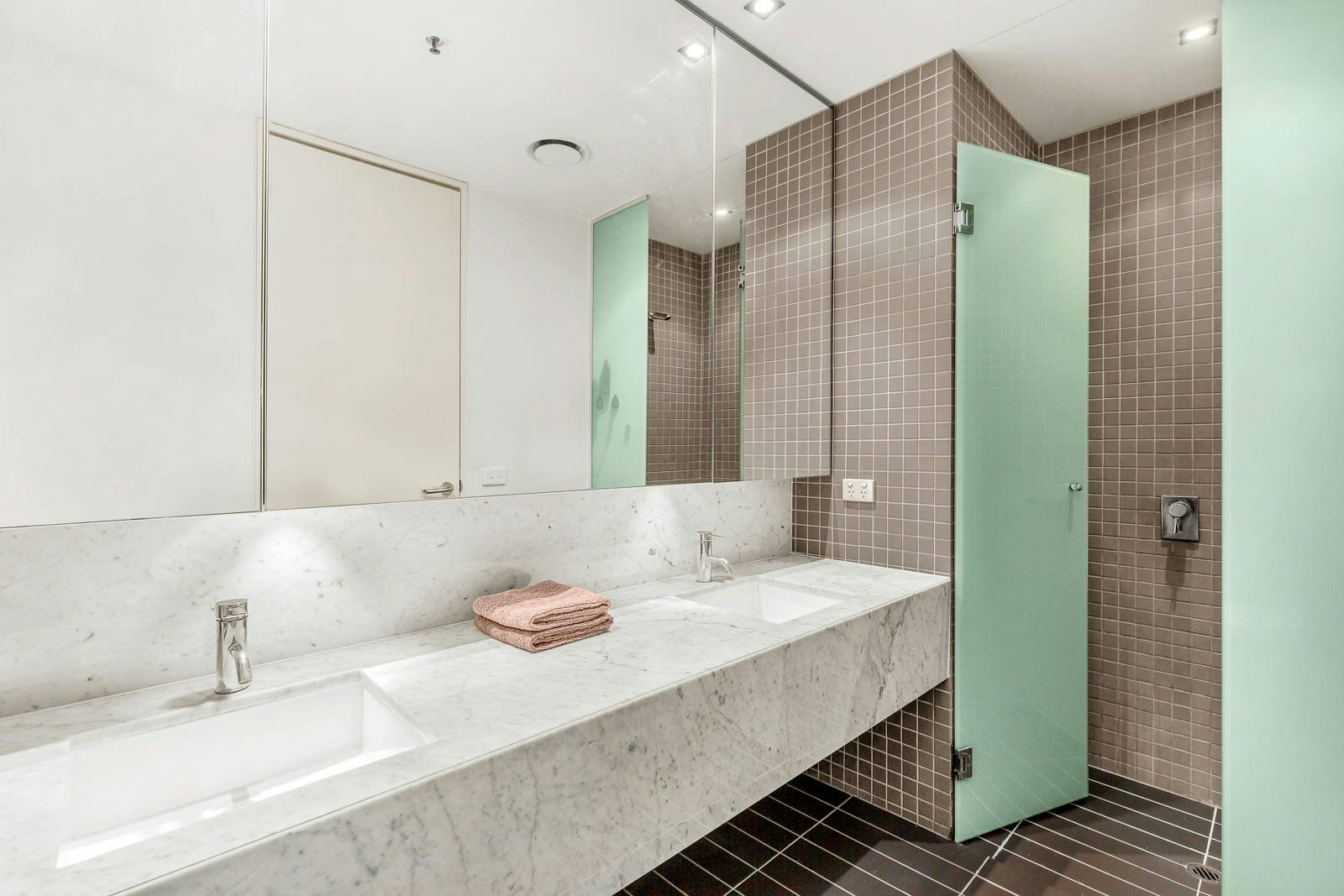 103/1 Roy Street, Melbourne, VIC