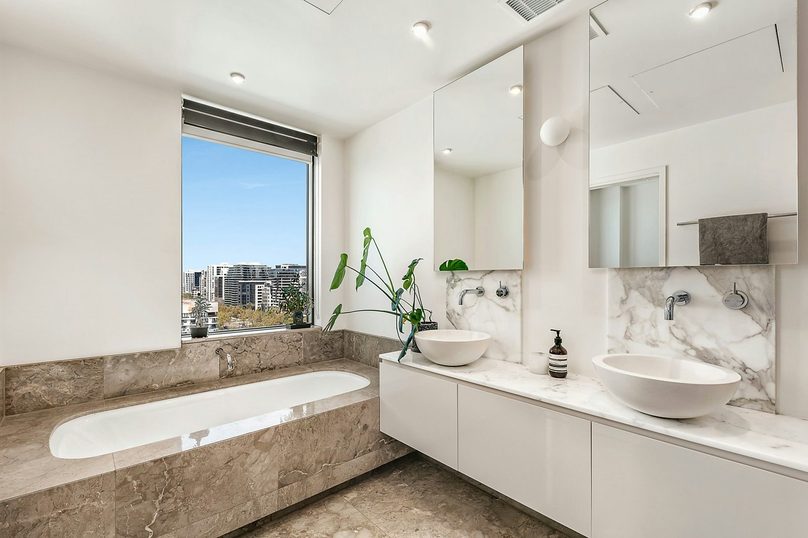 1404/505 St Kilda Road, Melbourne, VIC