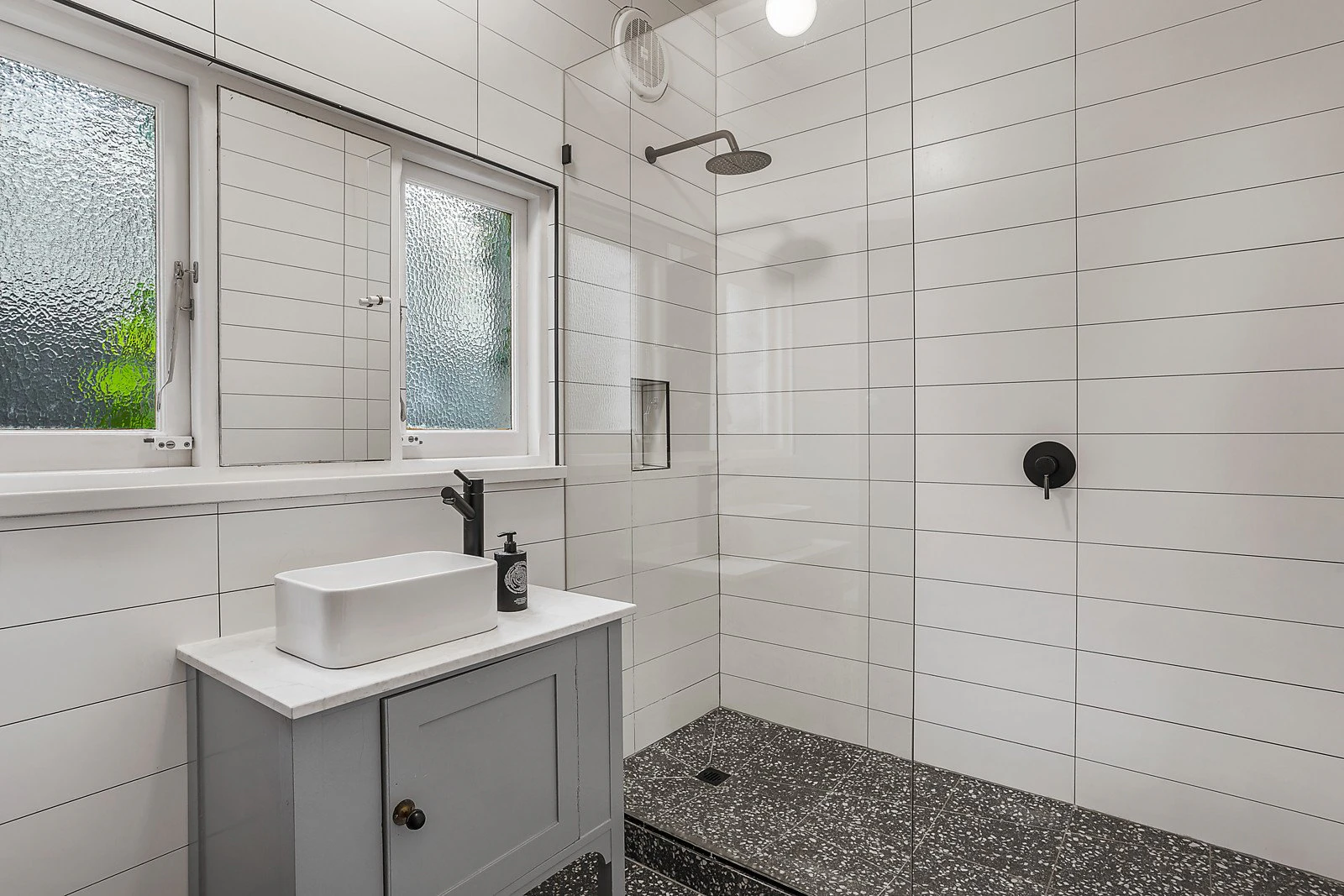 1/6A Elm Grove, Armadale, VIC