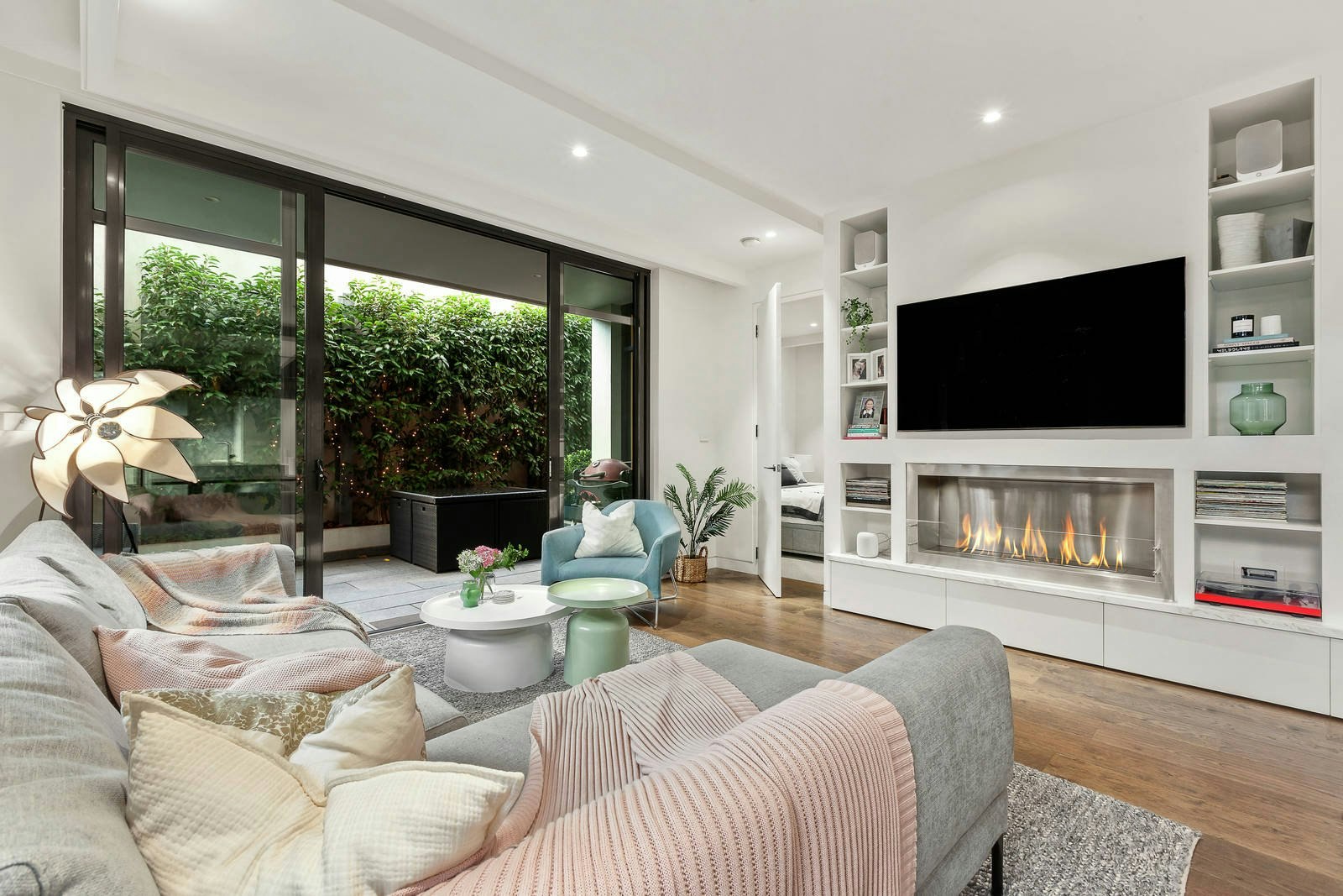 1/715 Malvern Road, Toorak, VIC