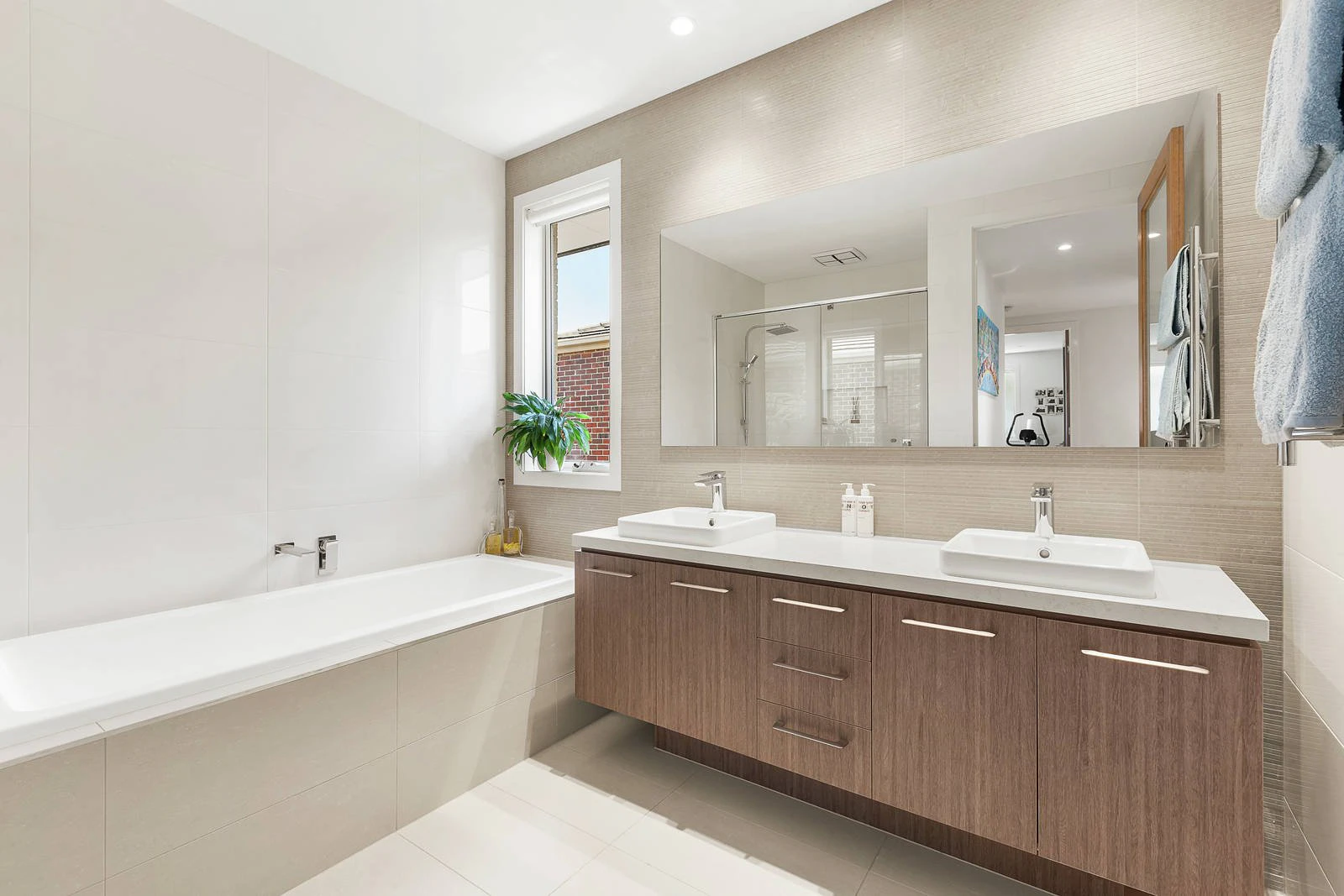 49 Binnie Street, Brighton East, VIC
