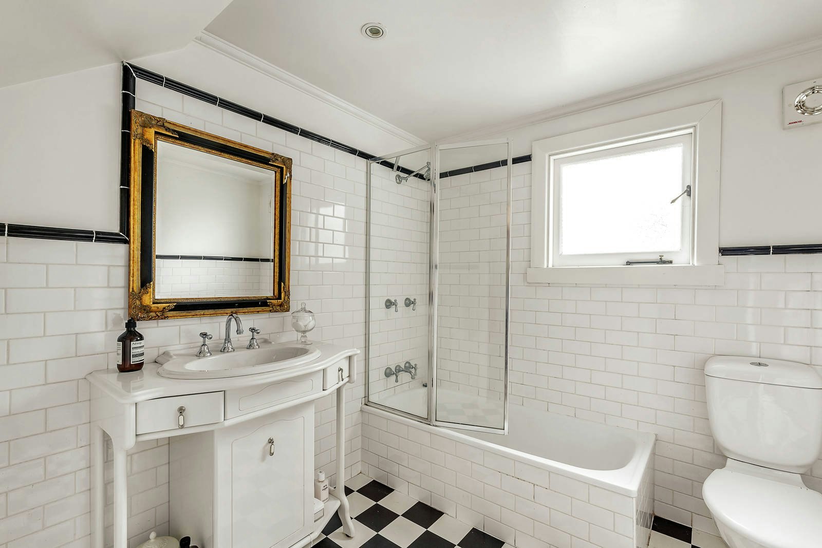 36 Snowdon Avenue, Caulfield, VIC