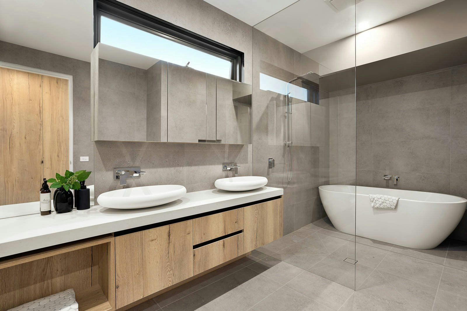 16a Caramar Avenue, Brighton East, VIC