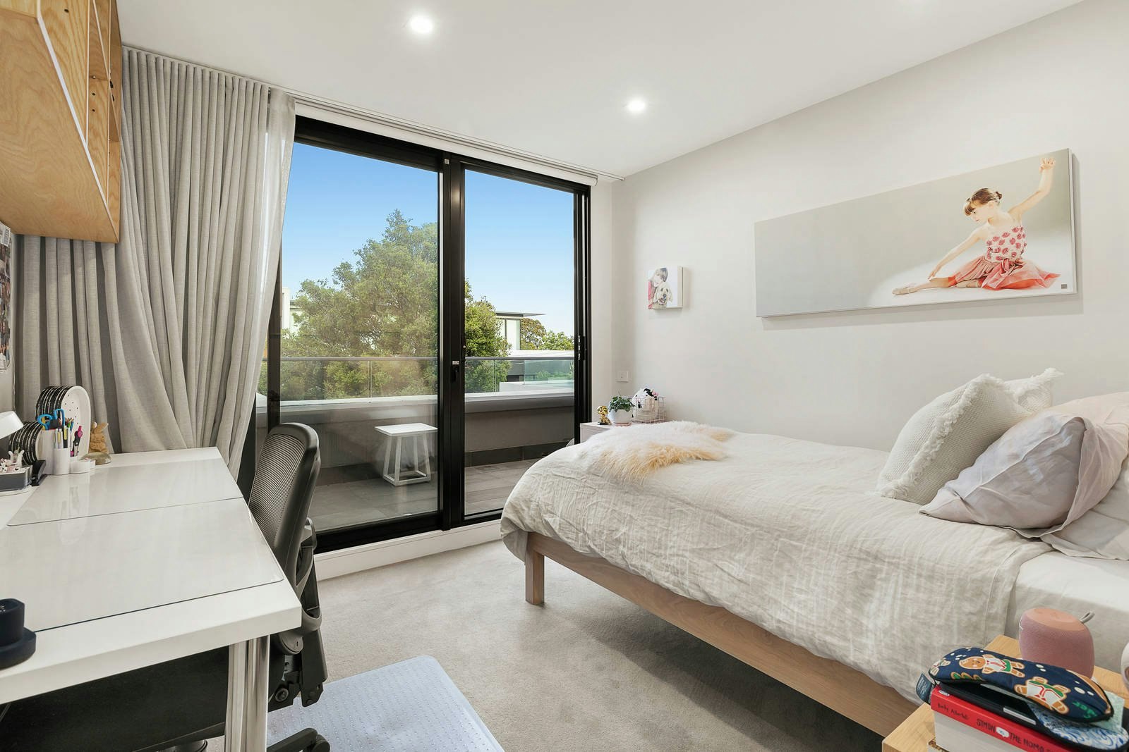202/379 Wattletree Road, Malvern East, VIC