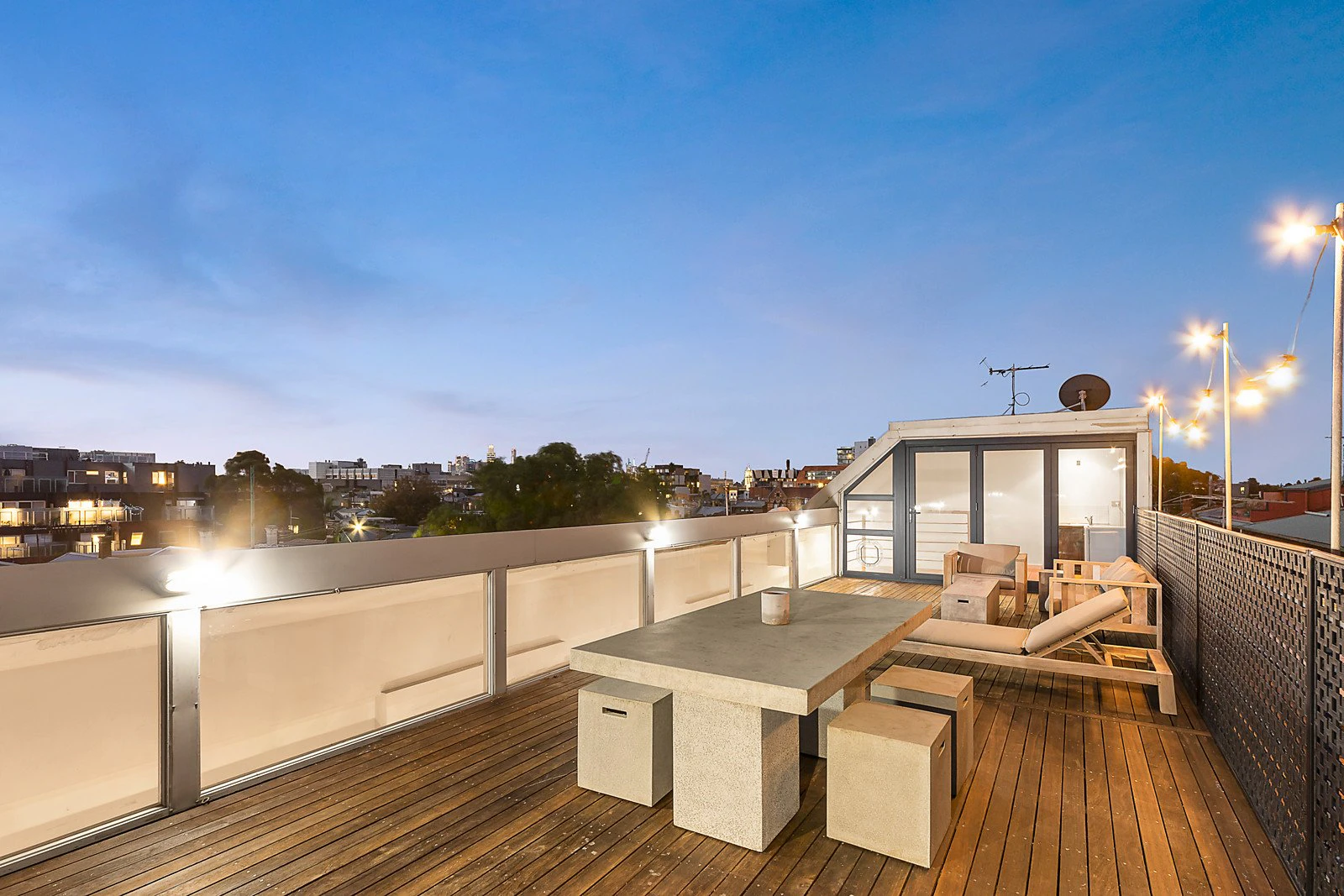 49 James Street, Windsor, VIC
