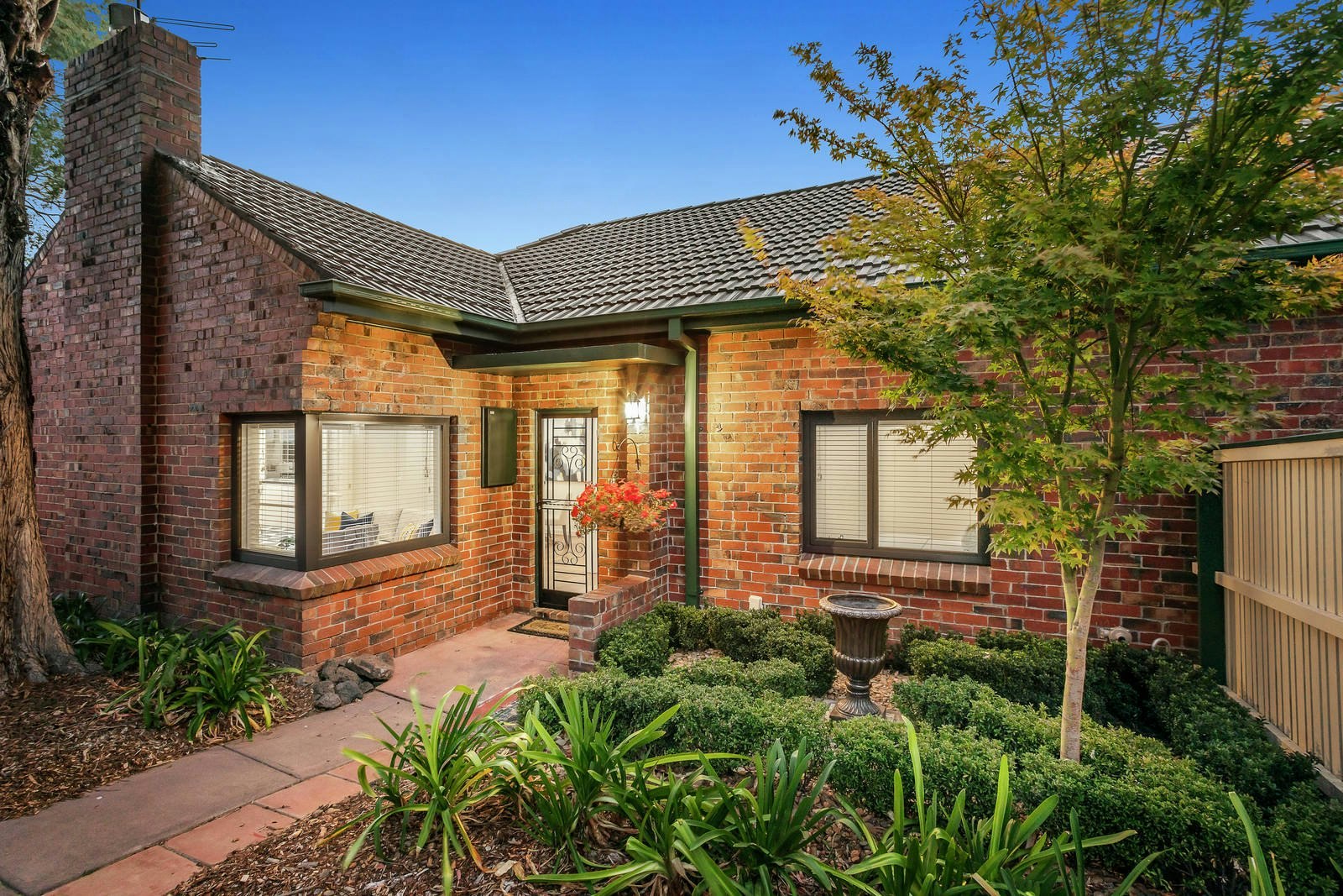 6a Ercildoune Avenue, Hawthorn, VIC