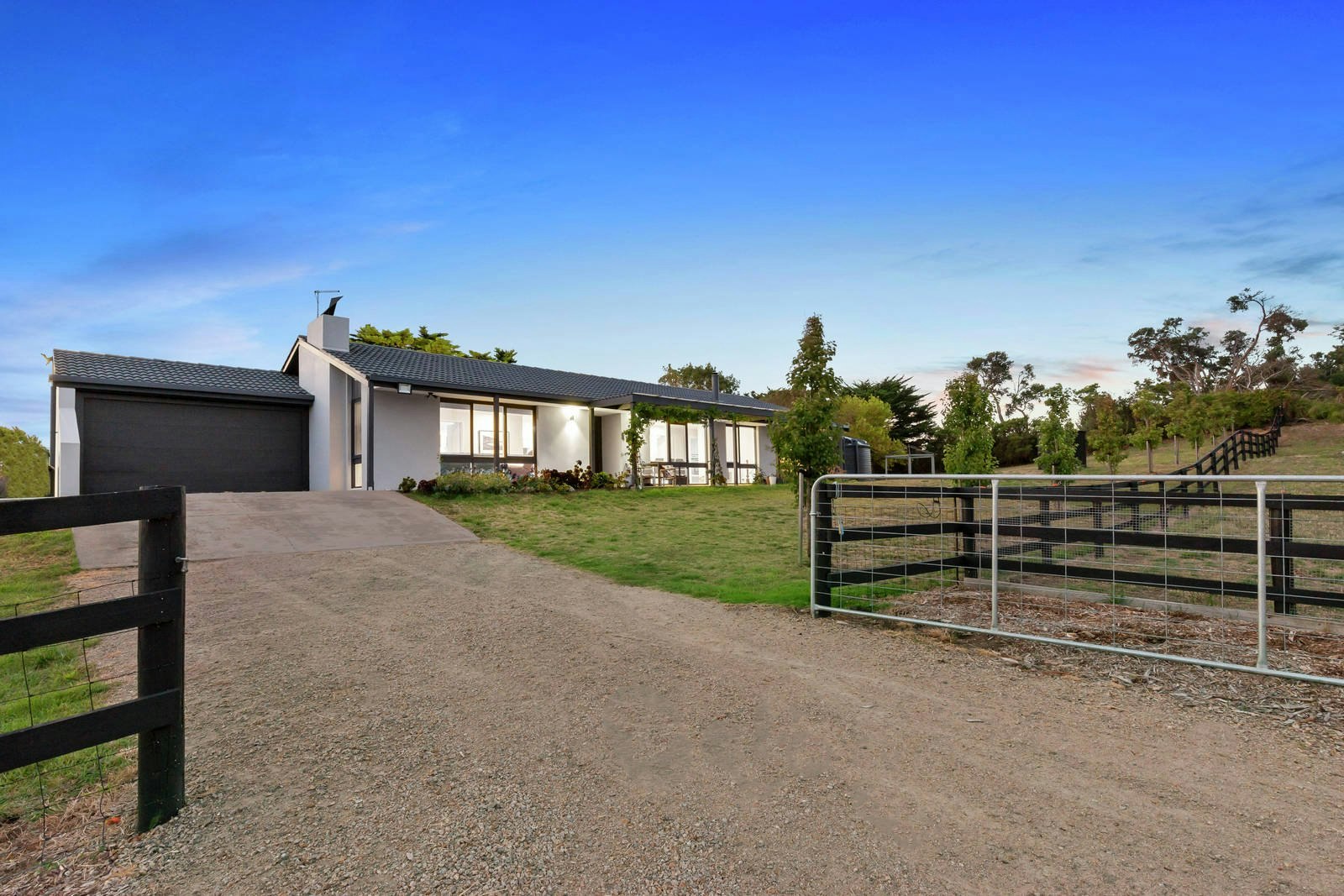 4 Placadena Road, Fingal, VIC