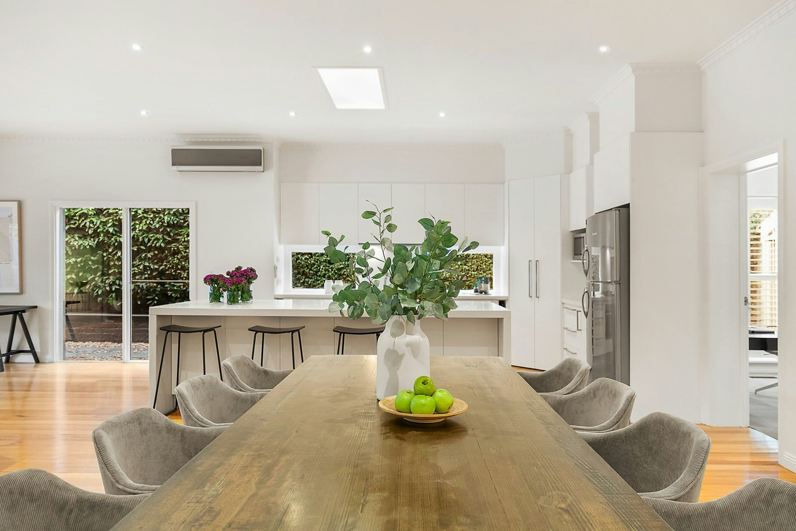 20 Fairmont Avenue, Camberwell, VIC