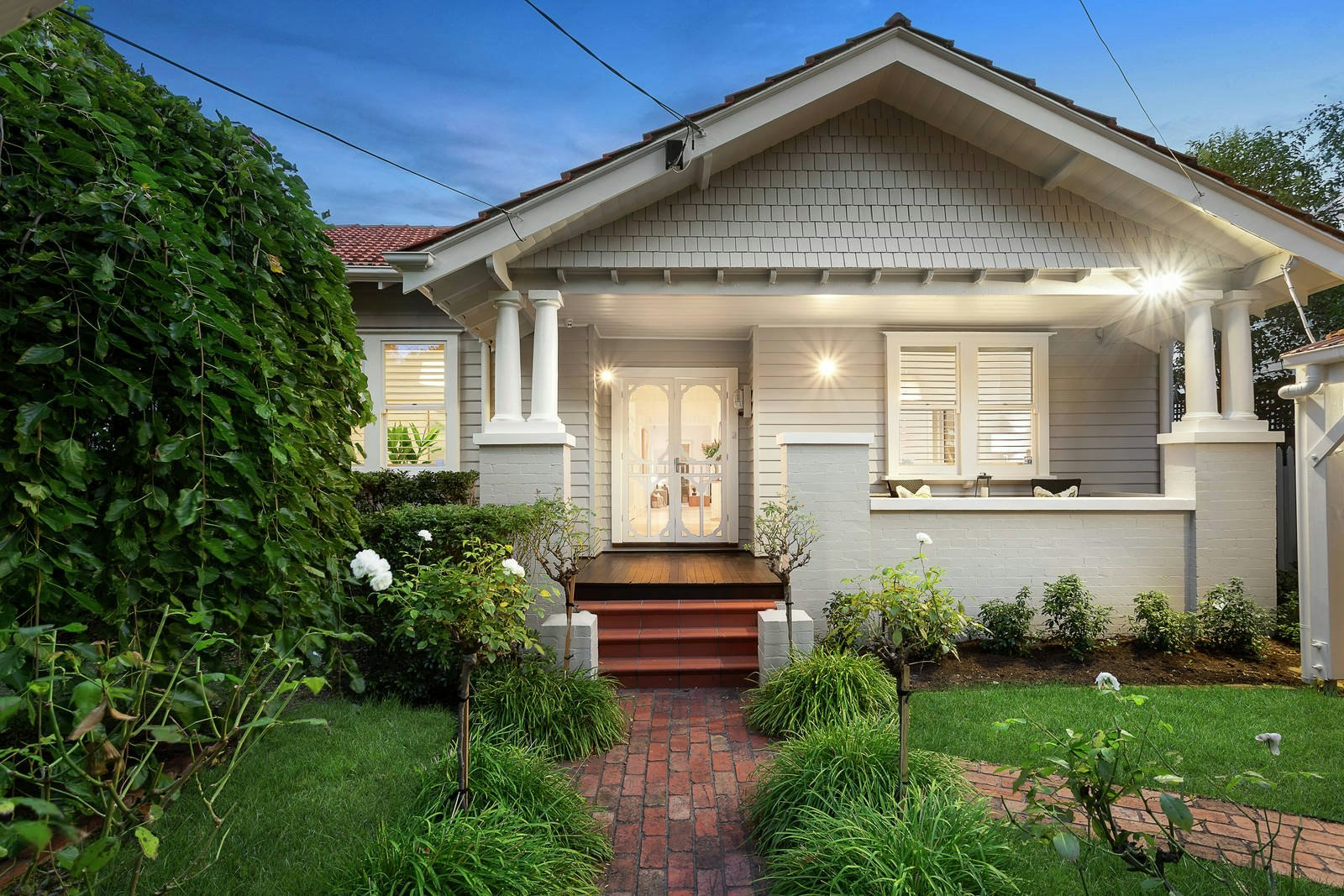 20 Fountaine Avenue, Malvern East, VIC